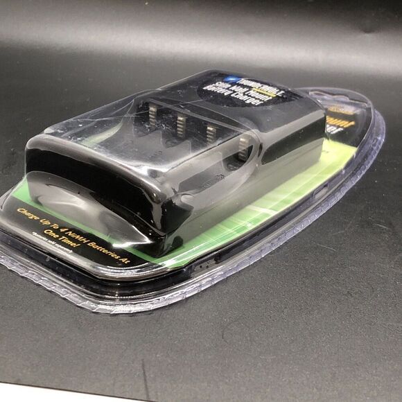 THUNDERBOLT Magnum Slim Wall Mount AA/AAA Battery Charger NEW —4 NiMH At 1 Time - Picture 10 of 11